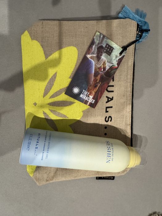 Rituals seshen pianka + kosmetyczka