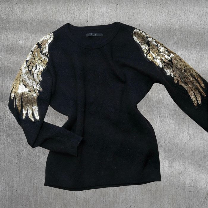 Elegancki czarny sweter Mohito złote skrzydła aplikacja ramiona M 38