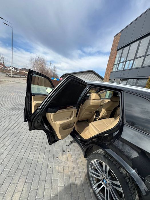 Продам чудовий автомобіль