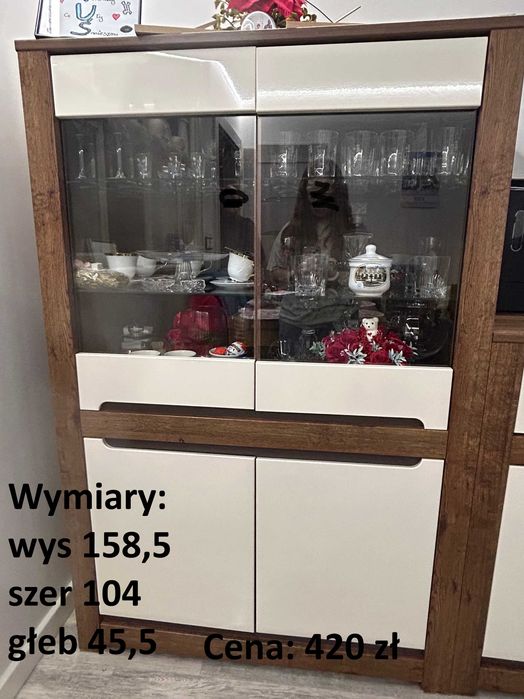 Sprzedam zestaw mebli