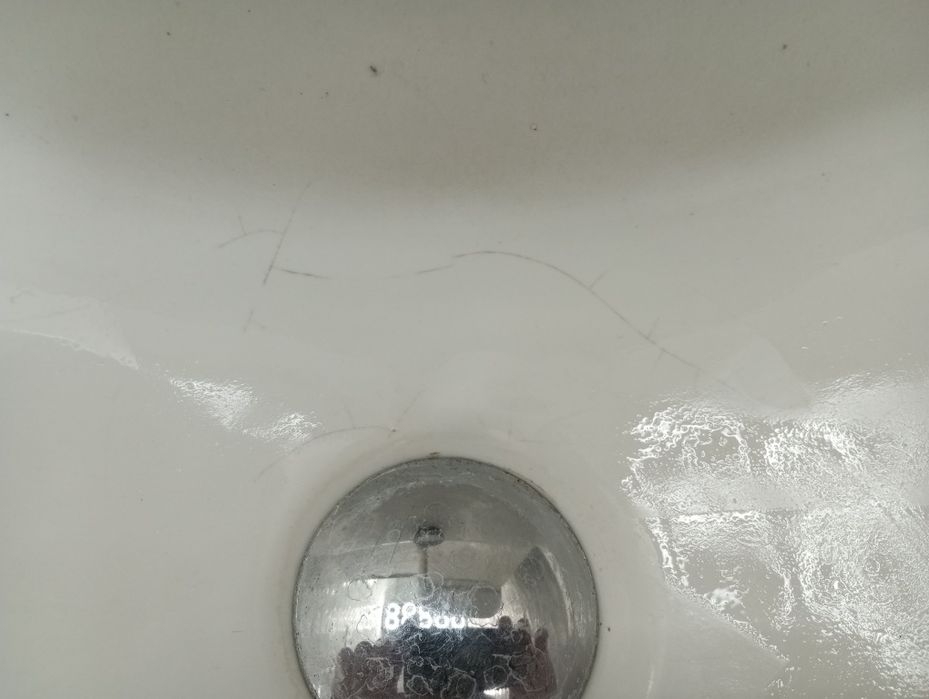 Продам раковину Globo 100×54 см.