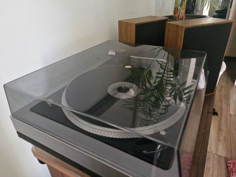 Gramofon Ferguson  3057B50K