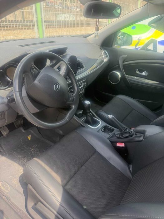 Renault Megane bem estimado