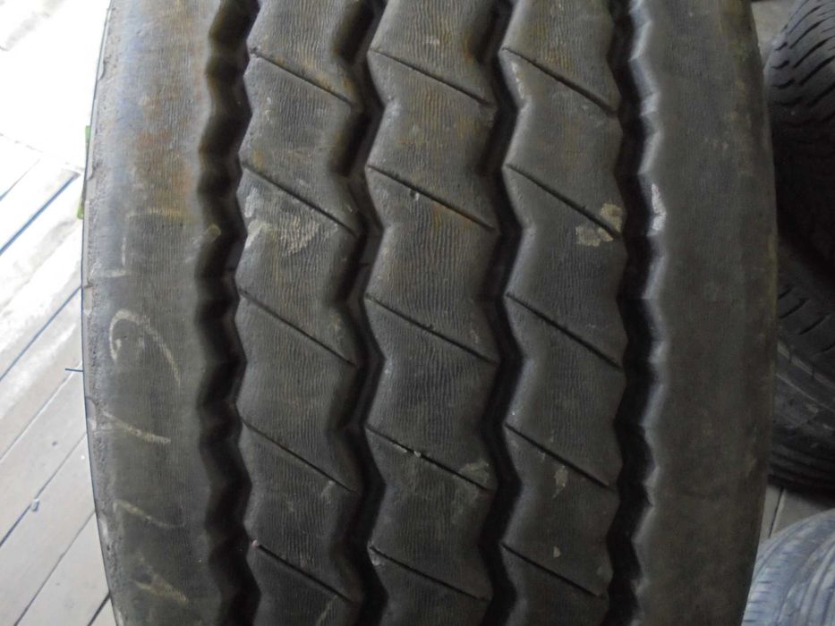 Opona 385/65R22.5 Bridgestone R179 AS (900 netto)
