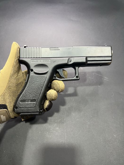 Топовий металевий пістолет Глок 17 - модель C15A (іграшка)