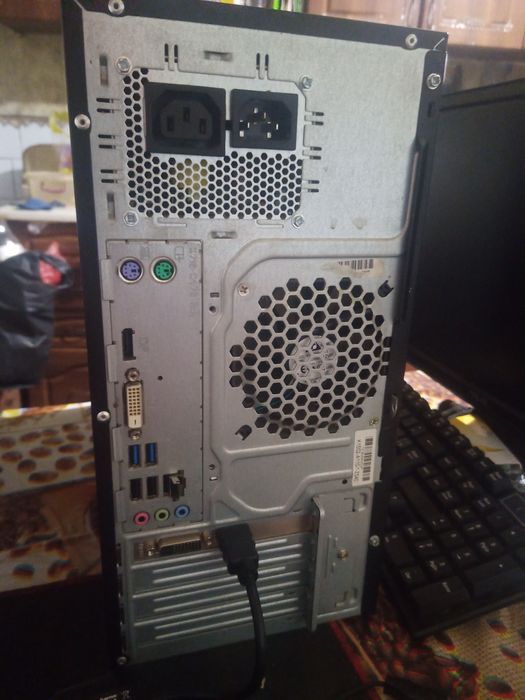 Продам системный блок Fujitsu