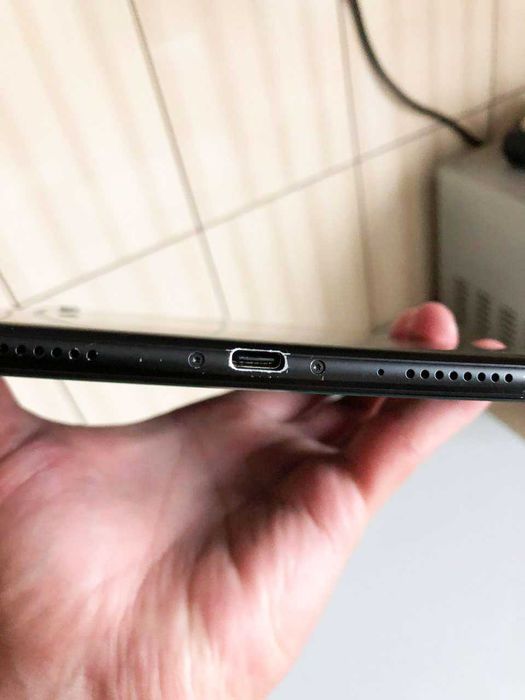 Планшет Xiaomi Mi Pad 4 Plus 4/64GB LTE Black