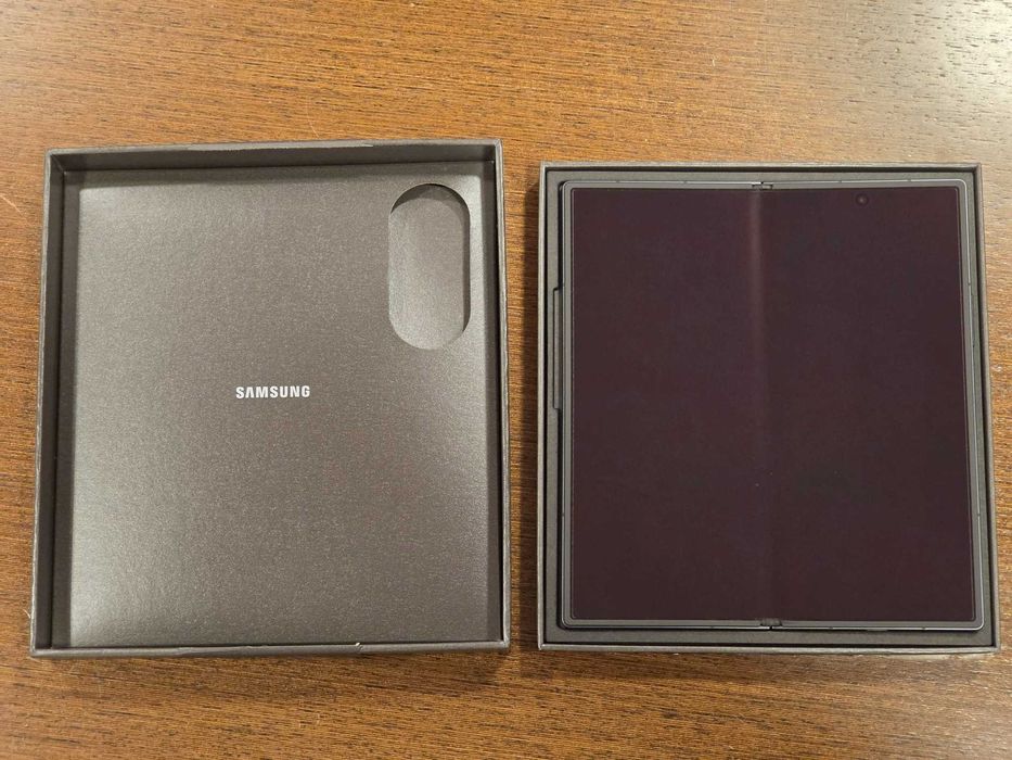 Samsung Galaxy Z Fold 7 - 512 Gb (como novo)