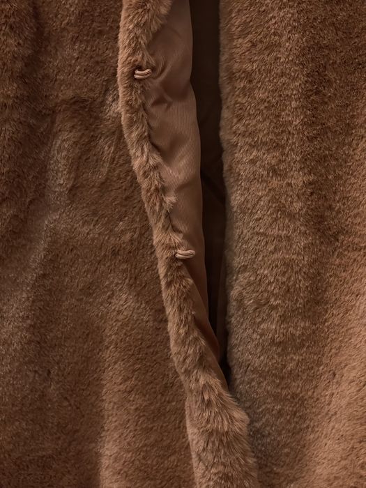 Casaco efeito pelo Stradivarius S