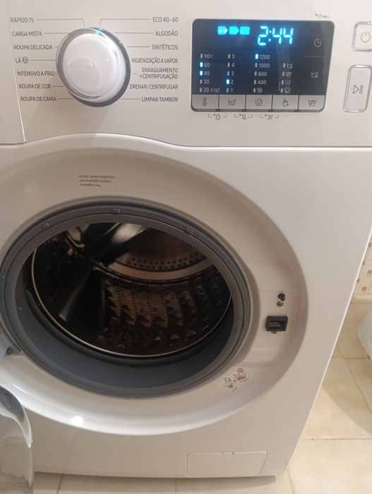 Máquina de lavar roupas Samsung 8 kg