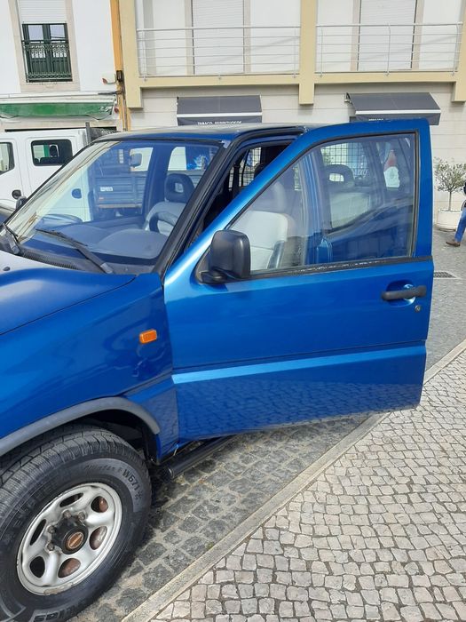 Nissan Terrano 2