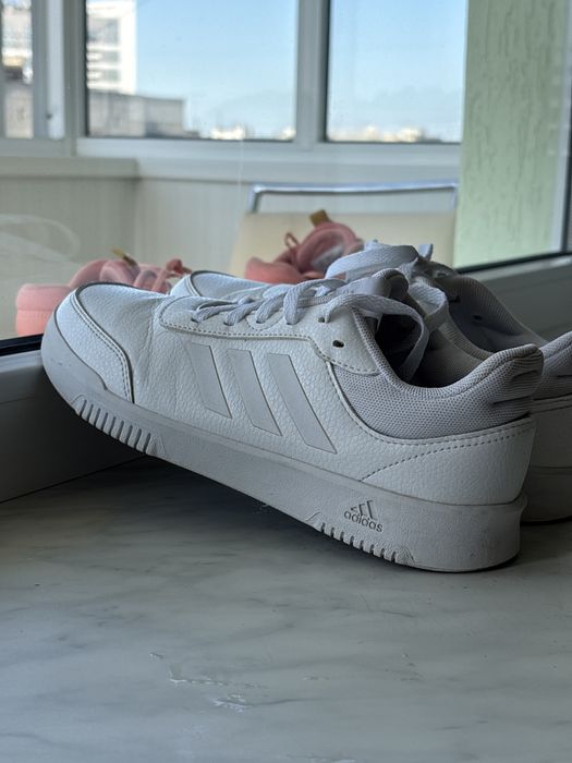 білі кеди Adidas Tensaur Sport 38 розмір