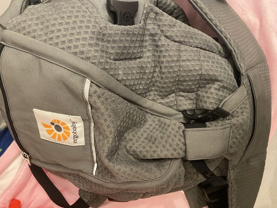 Porta bebe novo cor cinza