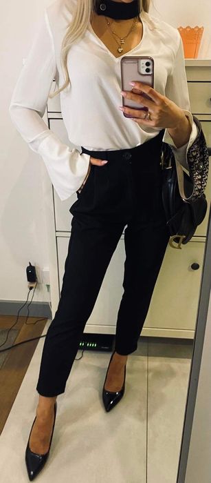 Biała bluzka z obrożą M i L