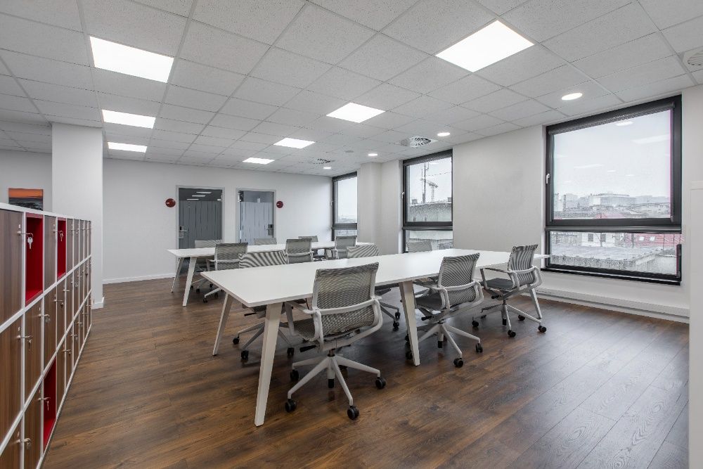 Wynajem biura w Katowice: Prywatna 3-4-osobowa  w Regus Wojewódzka