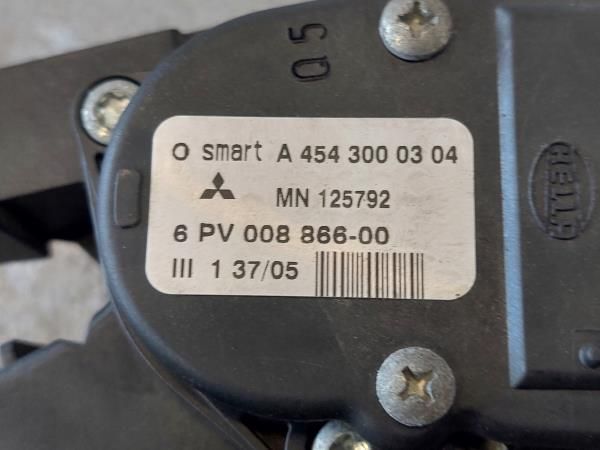 Pedal do acelerador SMART ForFour (454)
