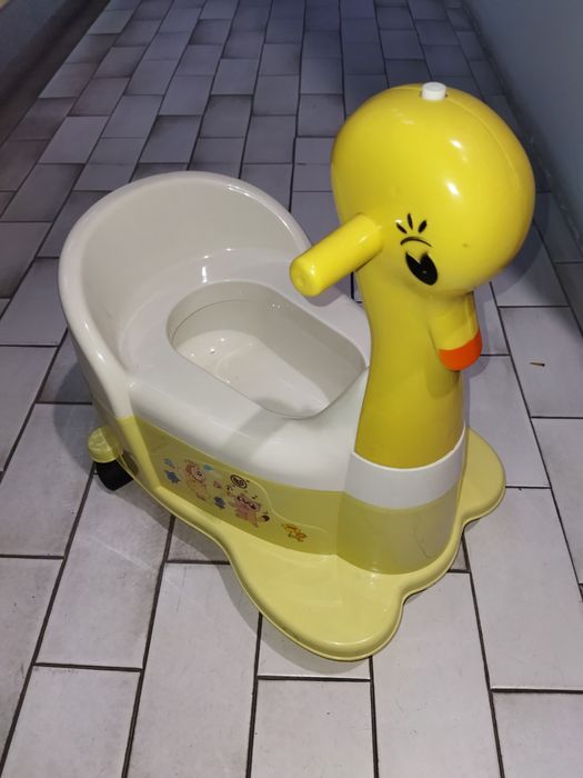 Bacio / penico brinquedo bebé com rodas