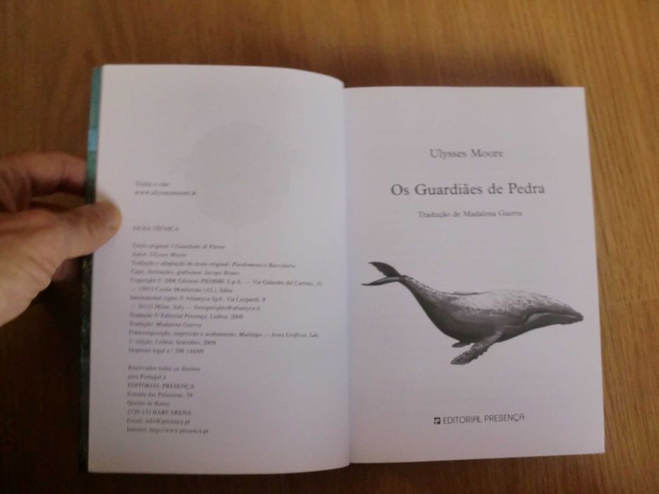 Os Guardiães de Pedra
de Ulysses Moore