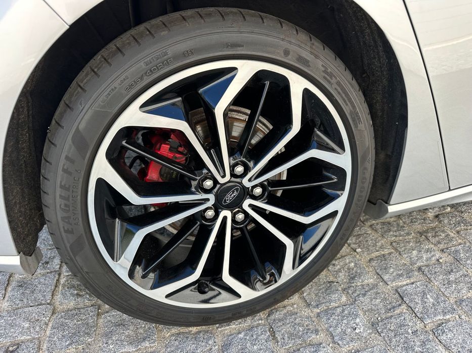 Ford Focus 1.5 TDCi ECOBlue ST-Line