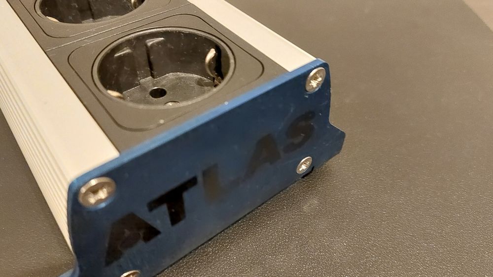 Régua de corrente Atlas Eos 2.5Em