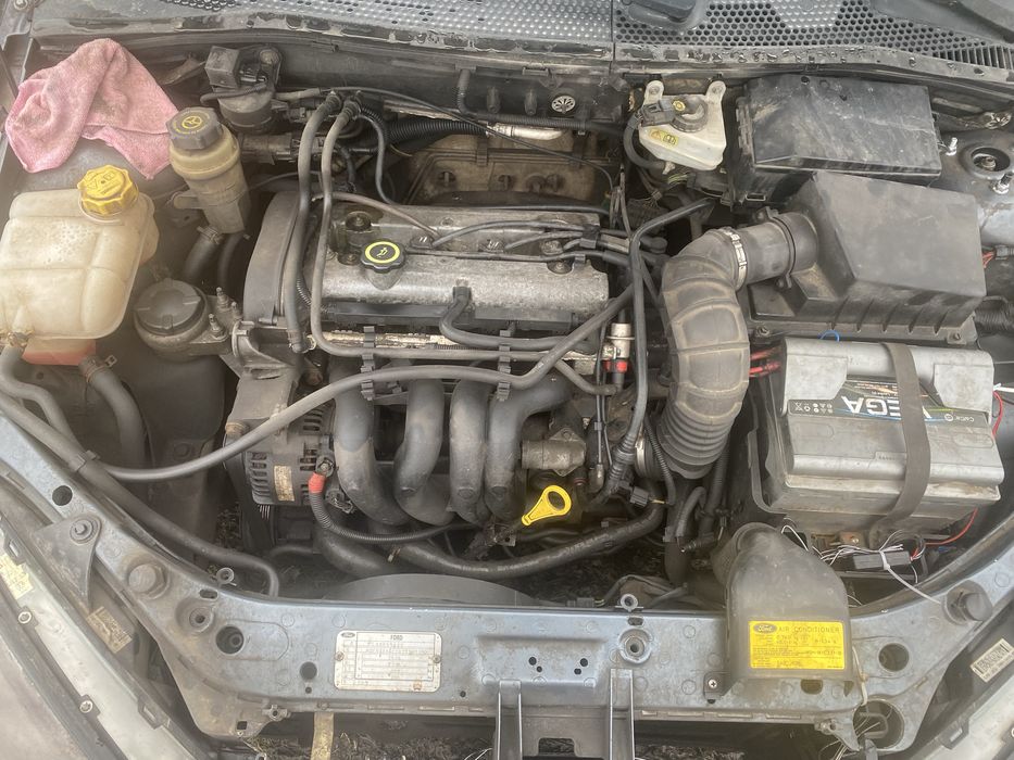 Focus mk1 1.4 бензин