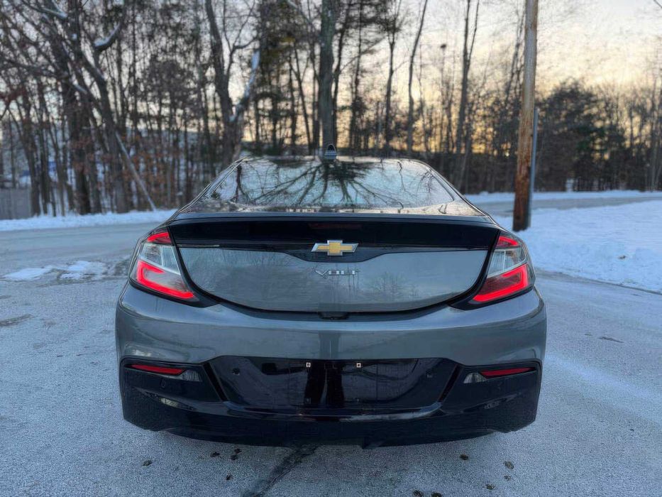 Chevrolet Volt Premier      2017