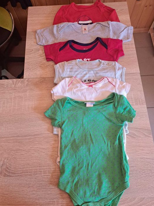 Zestaw ubranek rozm.74