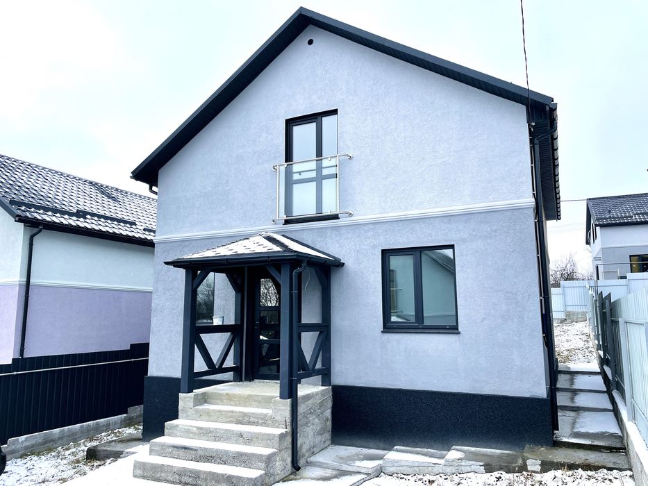 Будинок Котедж  з чистовими та опаленням