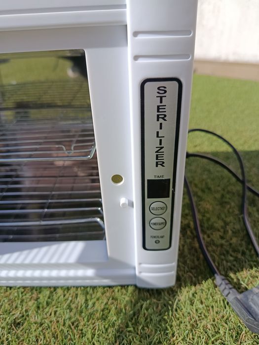 Armário Esterilizador UV 220V 6W com Temporizador – 2 Prateleiras