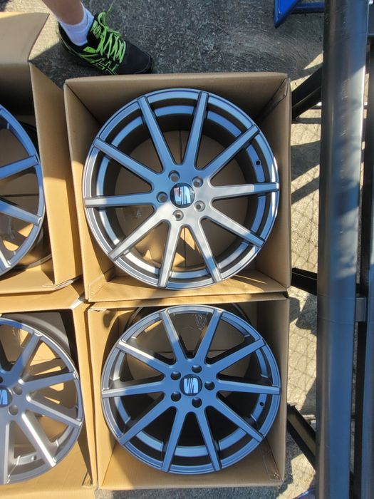 Felgi aluminiowe 5x112 8.5j et 42 19" SEAT ateca toledo