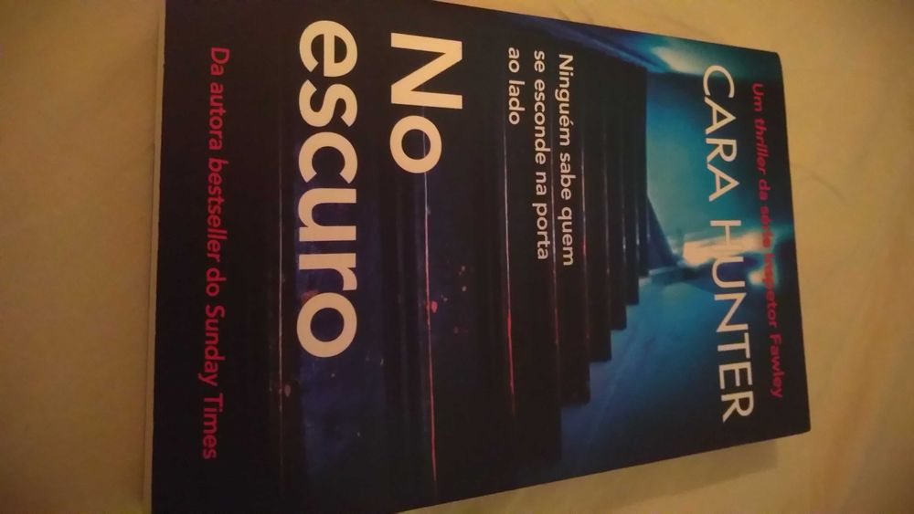 Various books / multiple titles (12€ each book)64584696490370122