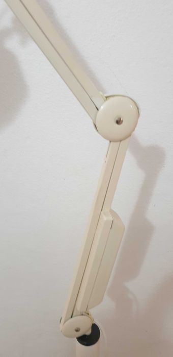 Lupa de estética com luz - com pouco uso