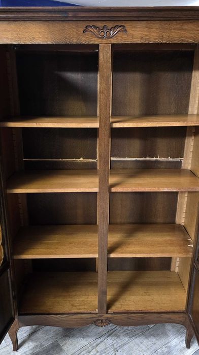 Stara Stylowa / Biblioteka / Witryna /