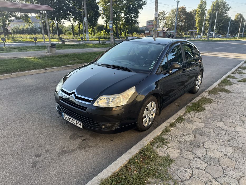 Ситроен С4 , автомат . Газ/бензин