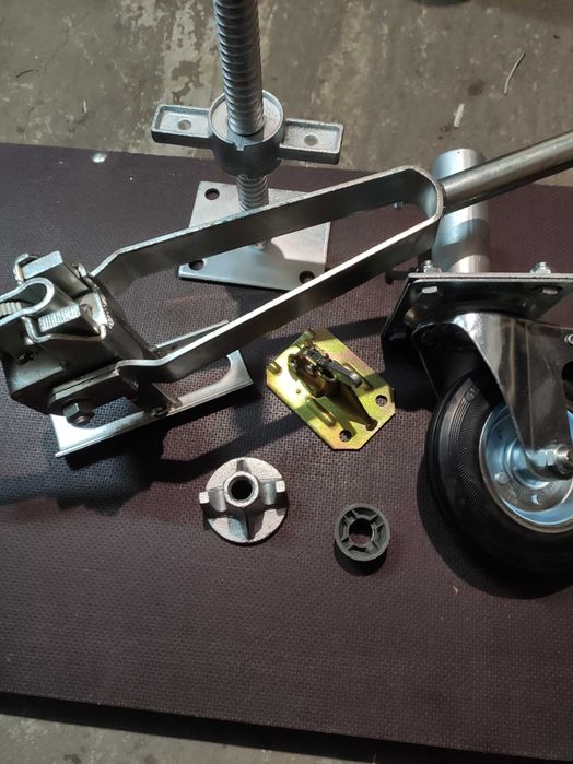 Rusztowanie warszawskie ramki przęsła podest blaty kółka