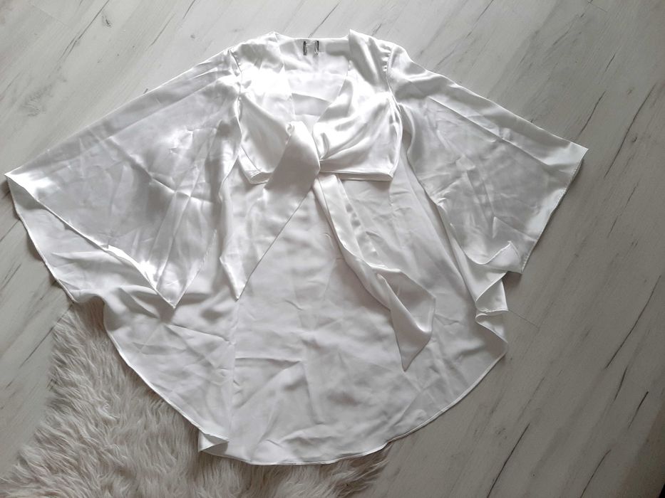 ASOS piękny satynowy biały komplet crop top i szerokie spodnie XS 34