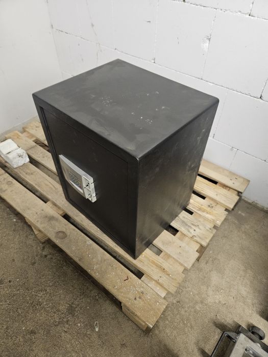 Sejf  na kod (zakodowany)