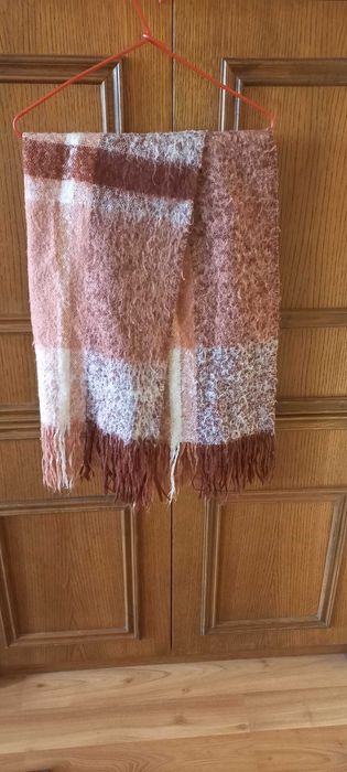 Szalik typu oversize