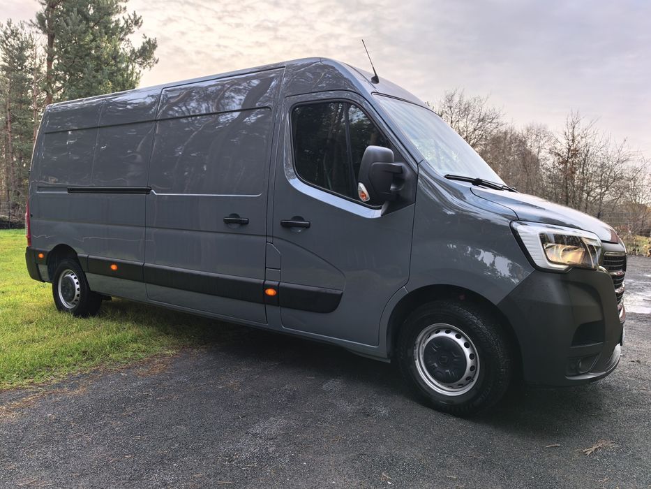 Вантажний автомобіль Renault Master L3H2 2023 рік випуску