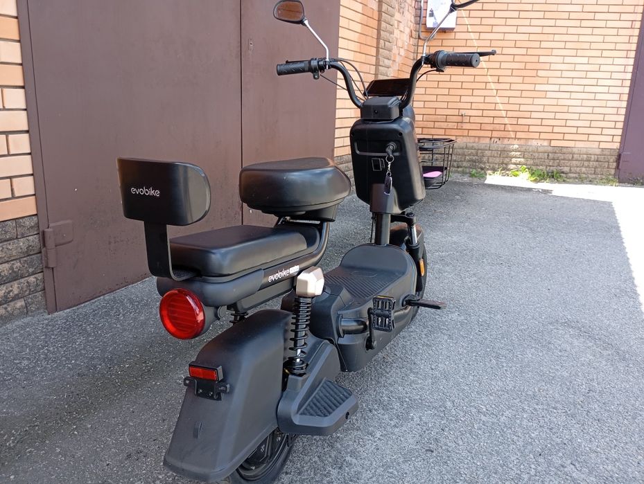 Електроскутер. ЕVOBIKE ATLAS PRO 800 W 60 V 20 Ah, чорний.