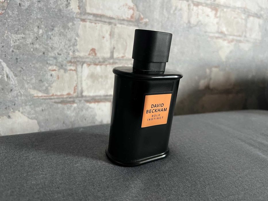 Pusta buteleczka po wodzie perfumowanej David Beckham Bold Instinct 75