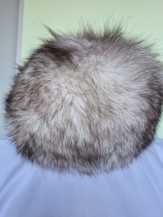 Zimowa czapka futrzana srebrny lis idealna