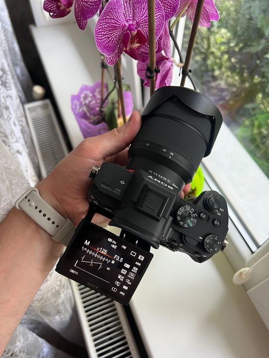 Фотокамера Sony A7 iii a7iii Sony FE 28-70 f/3.5-5.6 OSS