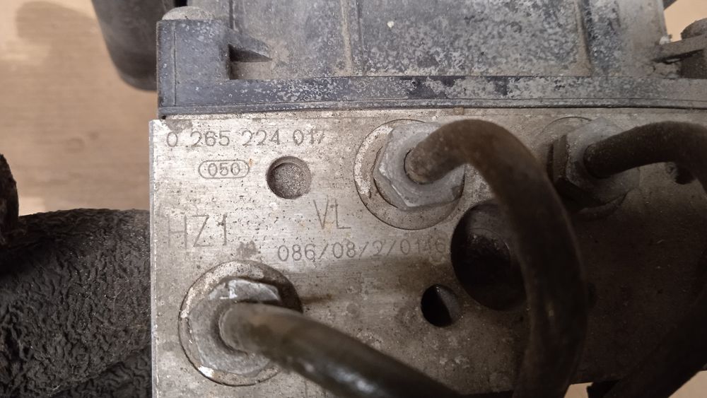 Mercedes Vito Pompa Abs 0265900012