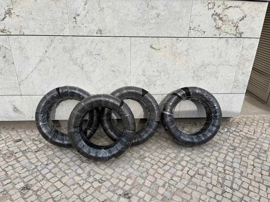 SUPER PREÇO: 4 Pneus Inverno Goodyear SUV 215/60 R17 100V (2021) - Alapraia / Estoril