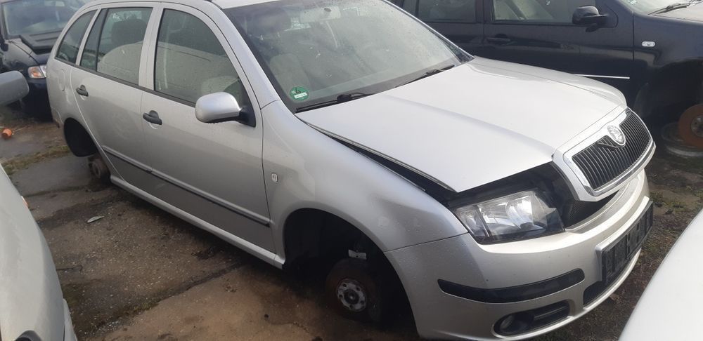 Skoda Fabia l lak.9102 części blacharskie mechaniczne silnik skrzynia