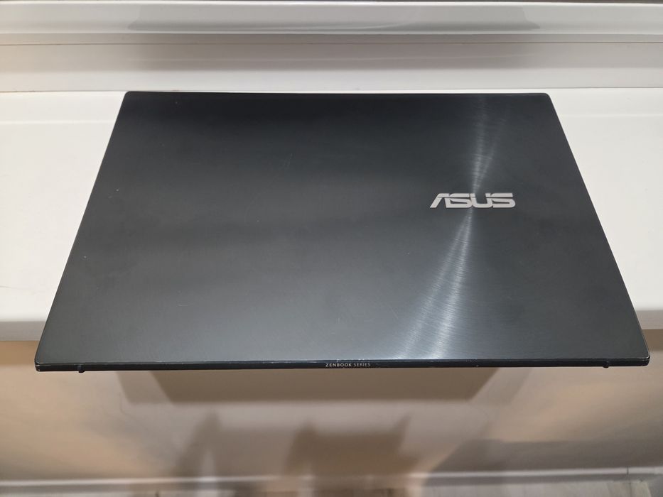 Ноутбук Ноутбук ASUS ZenBook 14 UM425QA-KI235 (90NB0TV1-M00B20) Pine G