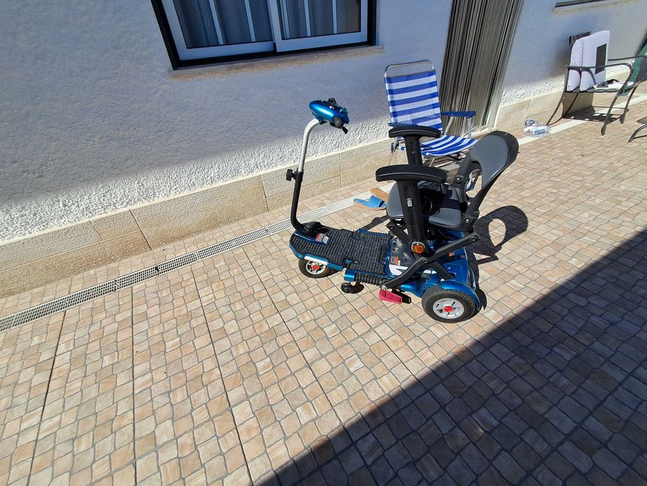 Scooter elétrica para pessoas mobilidade reduzida
