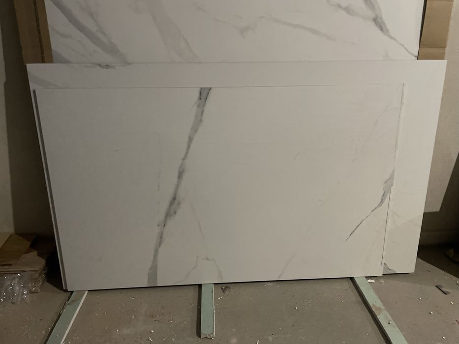 PARADYŻ Calacatta MAT 120x120cm . Płytka + ścinki