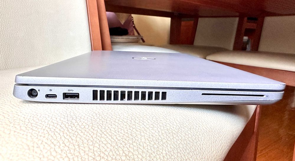 Dell Latitude 5510 15.6"FullHD/i5-10210 Quad Core/16Gb Ram/Ssd 500Gb